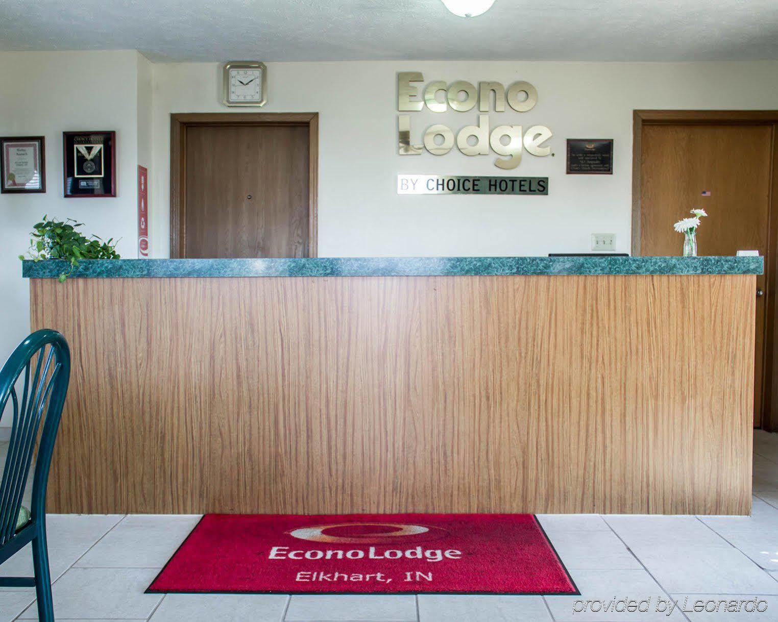 Econo Lodge Elkhart Exterior photo